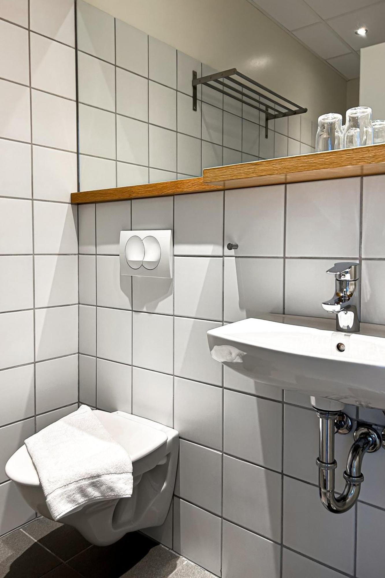 Hotel Joekull Nesjum Экстерьер фото
